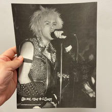 Short, Fast + Loud #16 zine