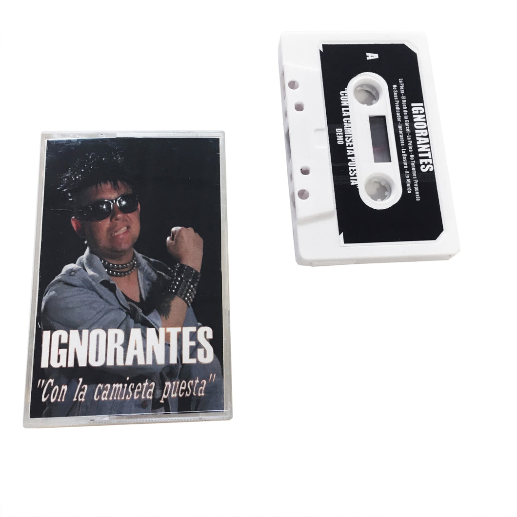 Ignorantes: Cona La Camiseta Puesta cassette