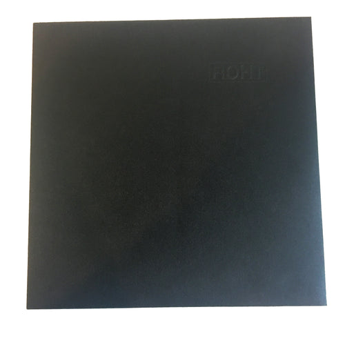 Roht: S/T 7