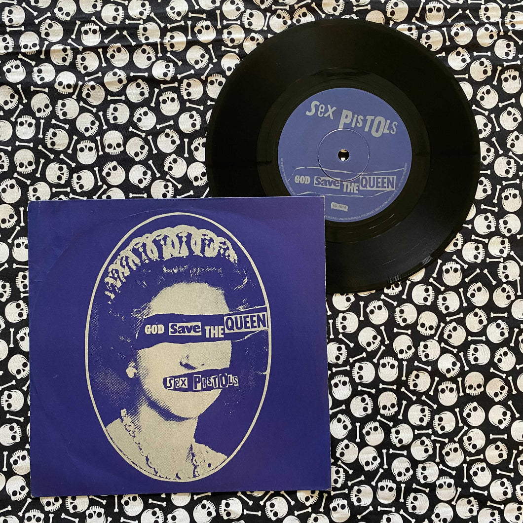 Sex Pistols: God Save The Queen 7