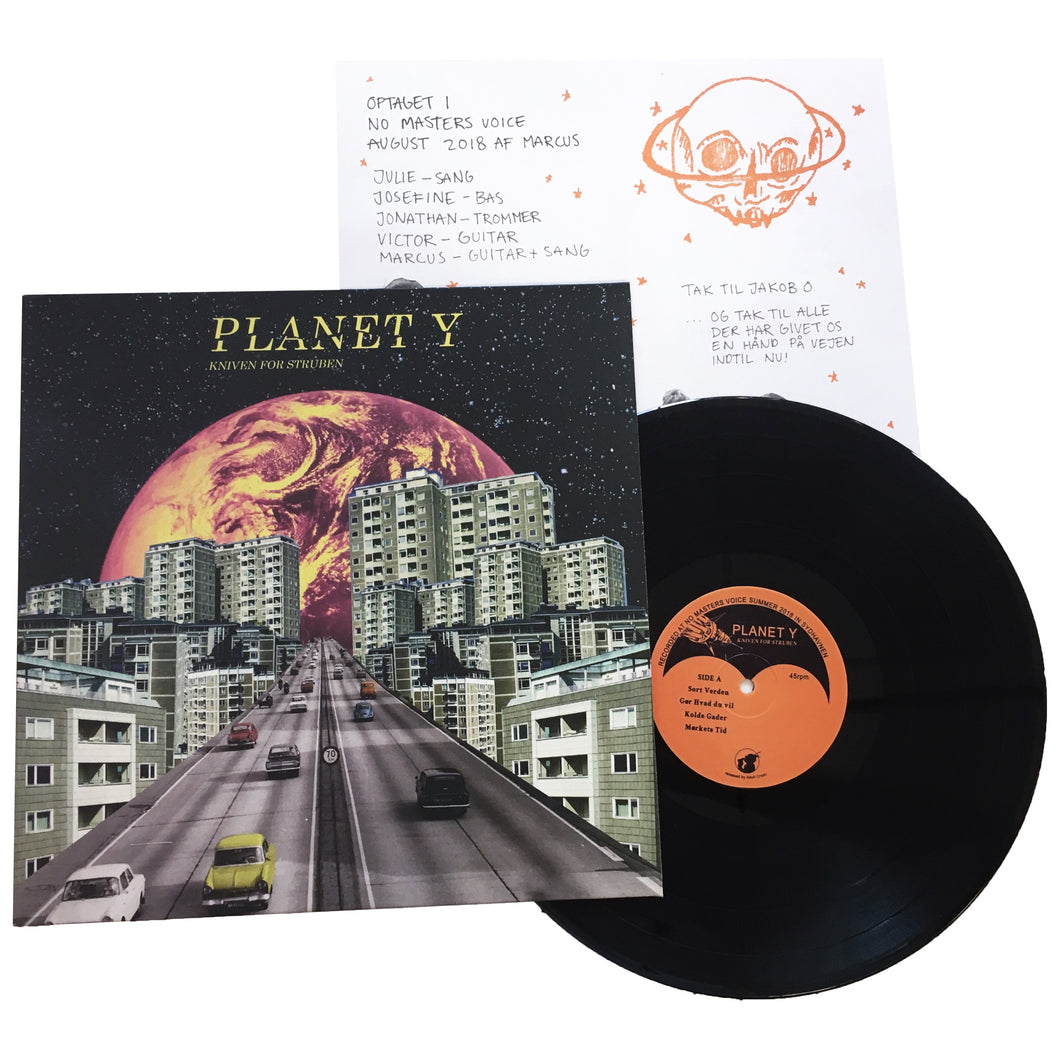 Planet Y: Kniven for Struben 12